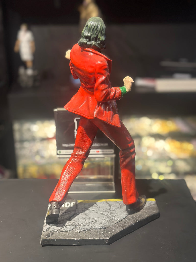 Boneco DC Comics “The Joker” 31 cm Resina Prime - Pronta Entrega