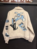 Jaqueta Louis Vuitton Bugs Bunny - Pronta Entrega