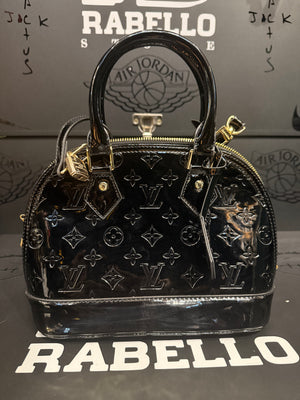 Bolsa Louis Vuitton Alma BB Monogram Vernis Black - Pronta Entrega