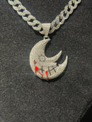 Corrente Cravejada Pingente Blood Moon Em Zicornia Cubica Prata - Pronta Entrega
