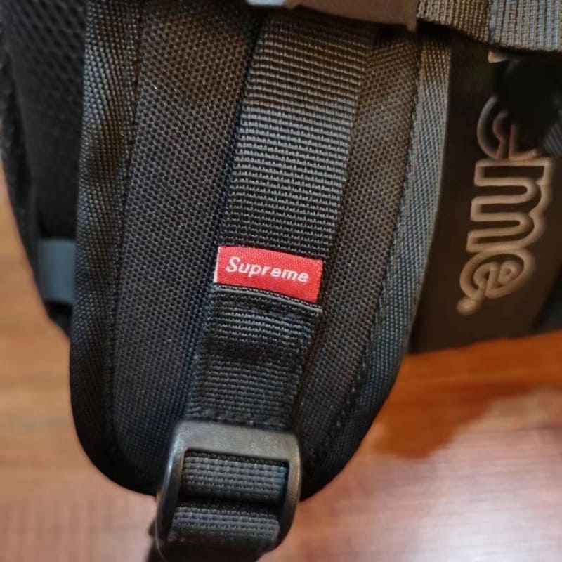 Mochila Supreme SS20 - Encomenda