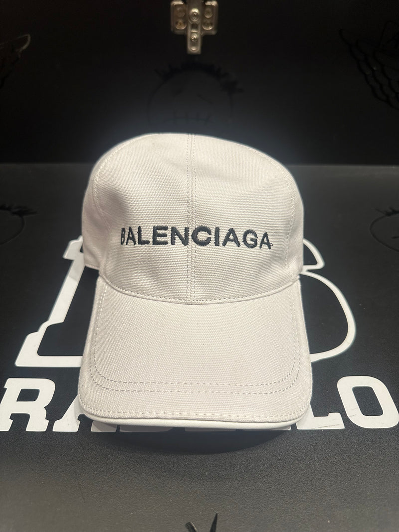 Boné Balenciaga Branco Aba Curva - Pronta Entrega