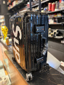 Supreme Mala de Bordo 55x40x20 Aluminium Black - Pronta Entrega