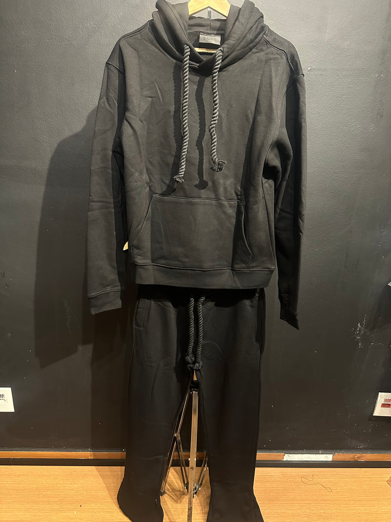 Conjunto Syna Moletom “Forgives Me” All Black - Pronta Entrega