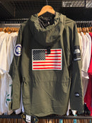 JAQUETA PULÔVER SUPREME X THE
NORTH FACE TRANS ANTARTICA
EXPEDITION OLIVE - Pronta Entrega