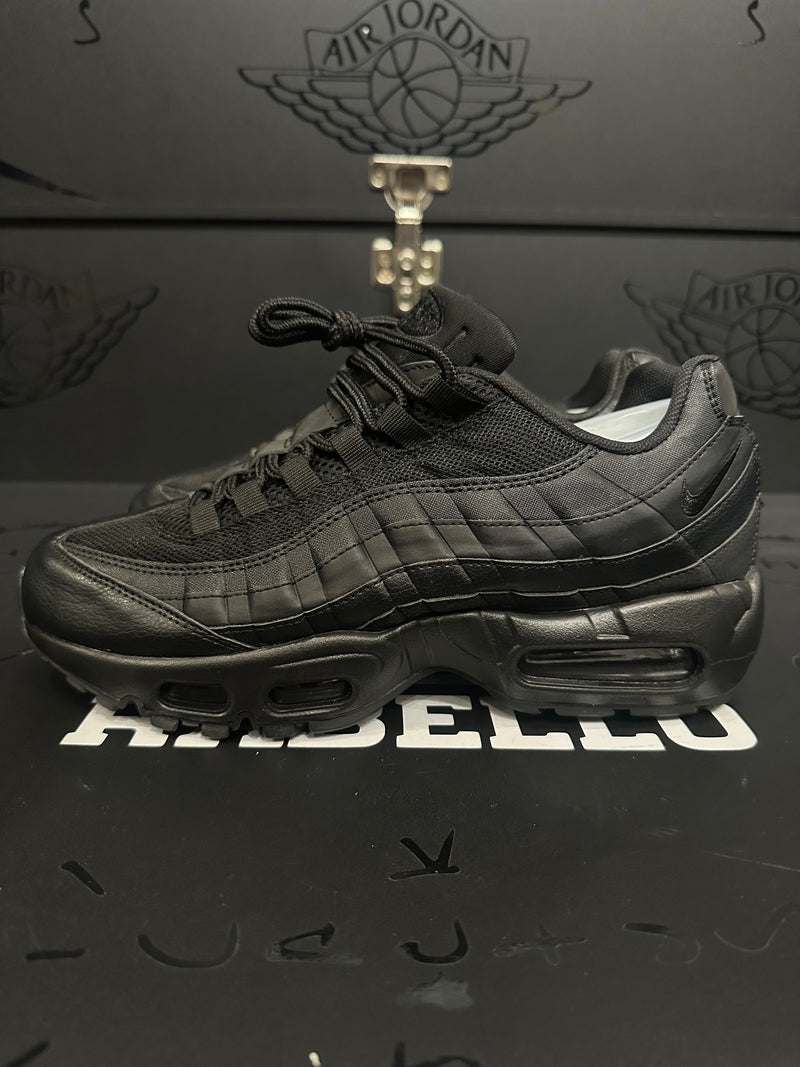 Tênis Nike Air Max 95 Triple Black - Pronta Entrega