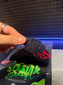 Gorro Syna World Big Logo Skull Beanie Red black - Pronta Entrega