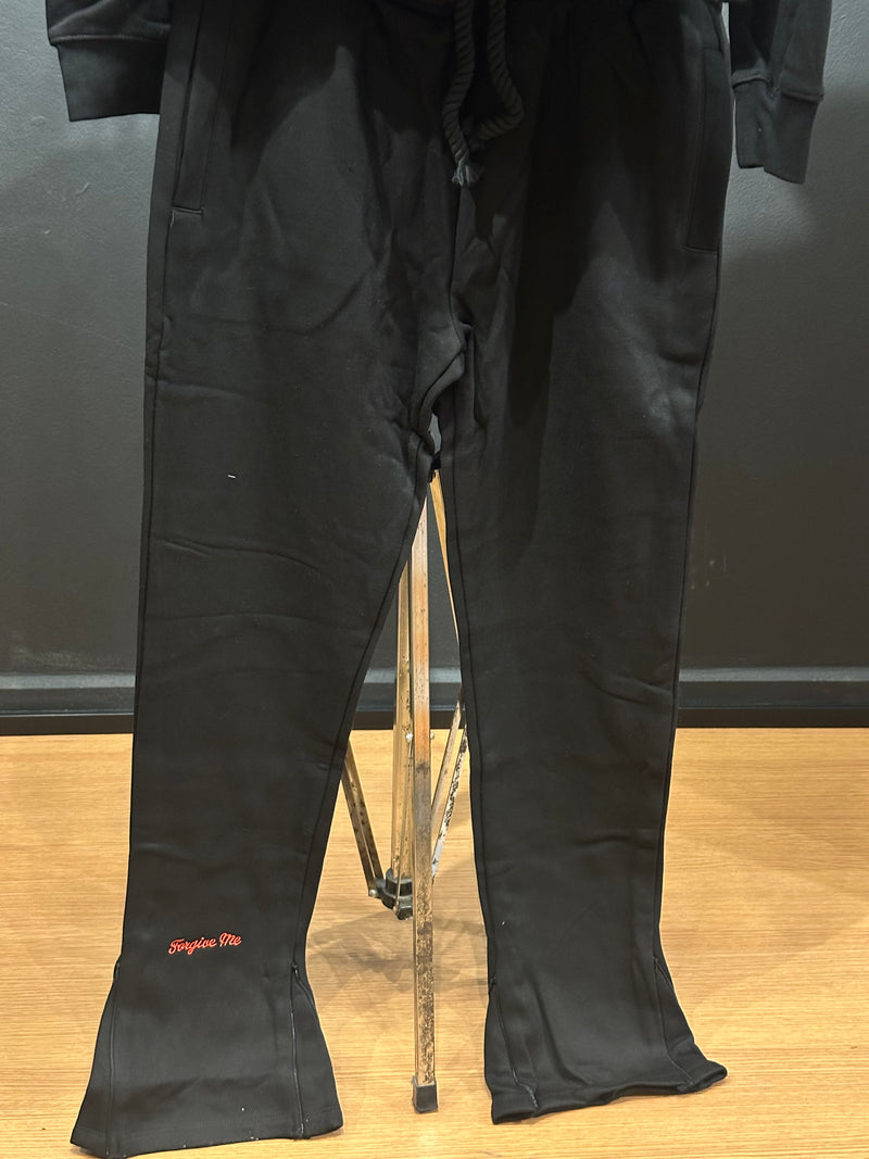 Conjunto Syna Moletom “Forgives Me” Black - Pronta Entrega