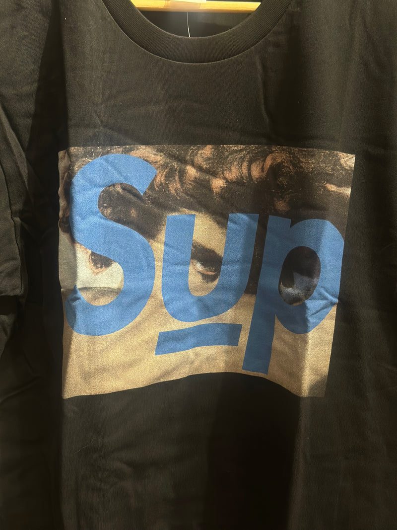 Camiseta SUPREME O Anjo Caído Preta - Pronta Entregar