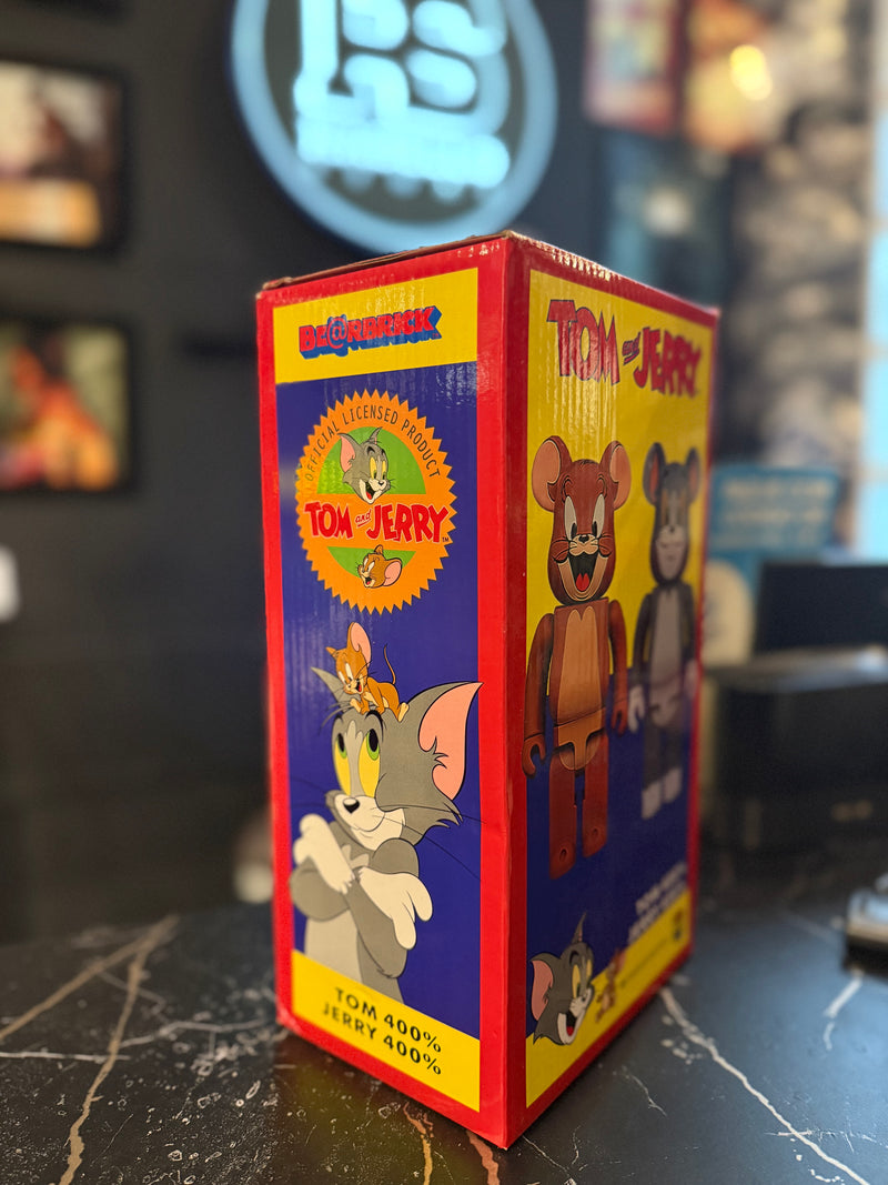 Bearbrick Bear Tom & Jerry 400% + Mini Boneco Tom Medicom Toy Boneco Colecionável 28cm - Pronta Entrega