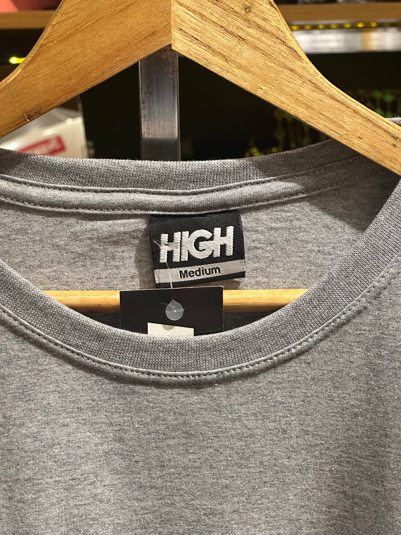 Camisa High X Disney Cinza Mickey Mouse - Pronta Entrega