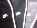 Conjunto Nike Tech Fleece Preto (Reflective)
