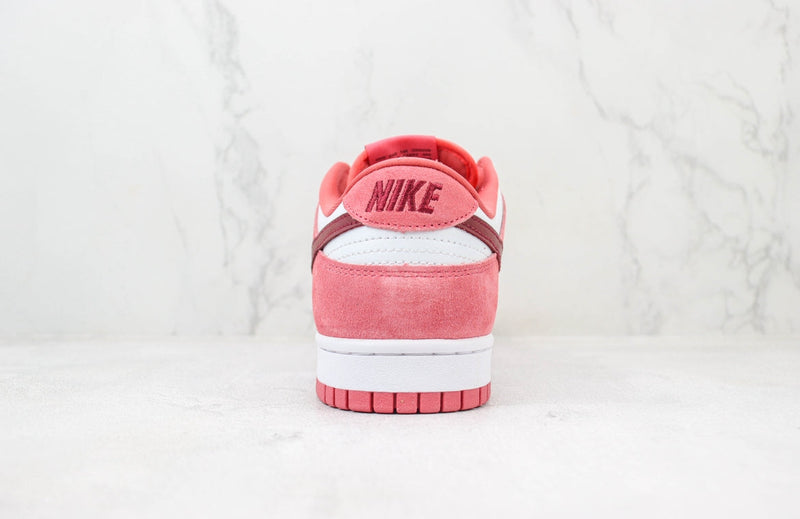 Nike Dunk Low Valentine's Day (2024) - Encomenda