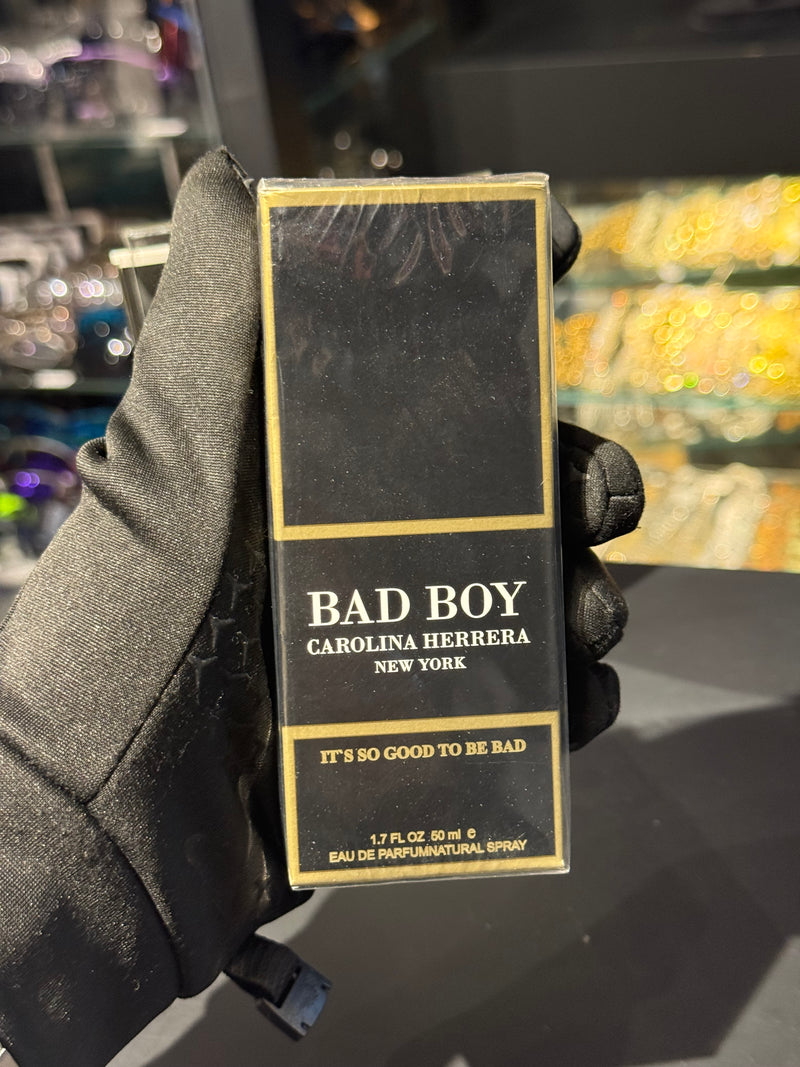 Perfume Bad Boy Carolina Herrera 50 ML Importado Contratipo - Pronta Entrega
