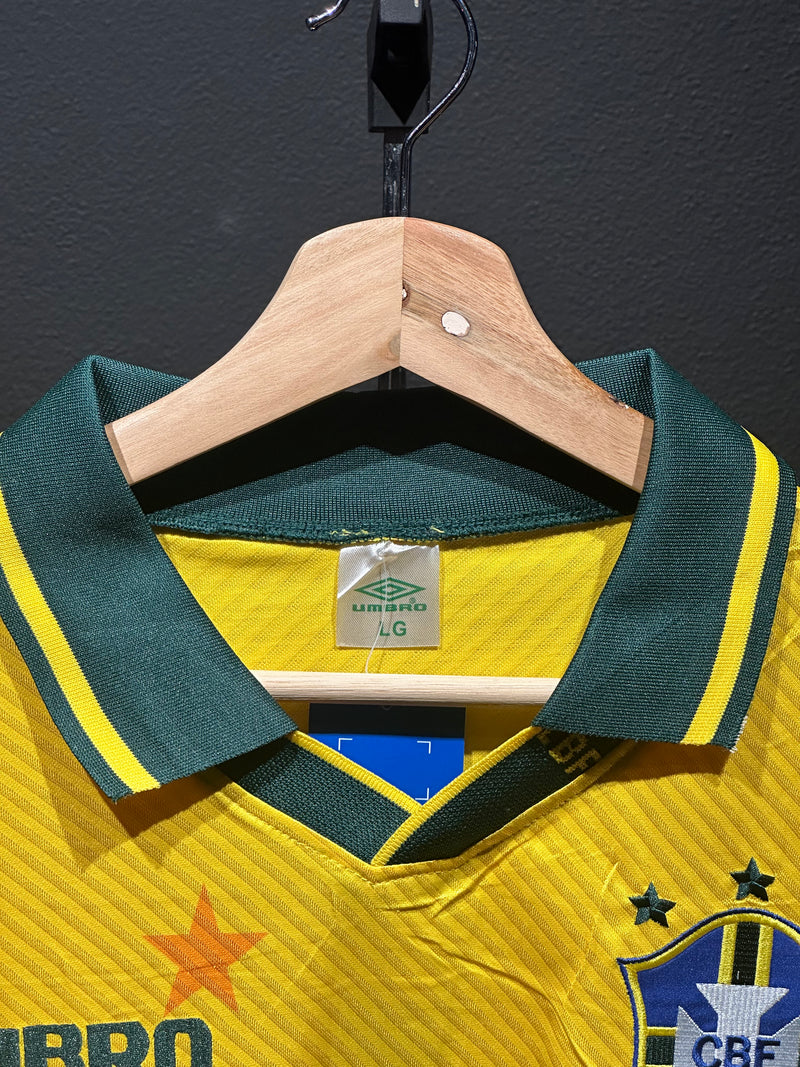 Camiseta Umbro Retrô Seleção Brasileira 1994 Romário