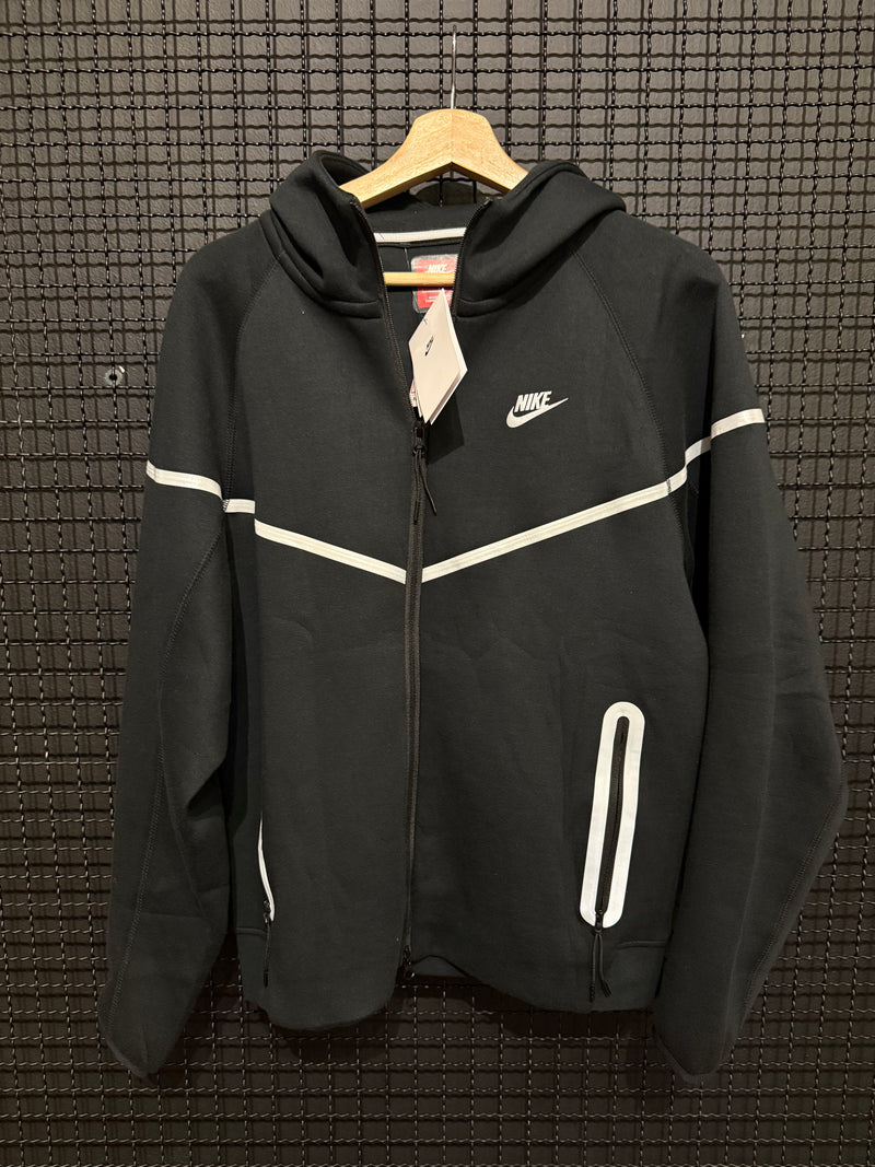Jaqueta Nike Tech Fleece Refletivo Preto - Pronta Entrega