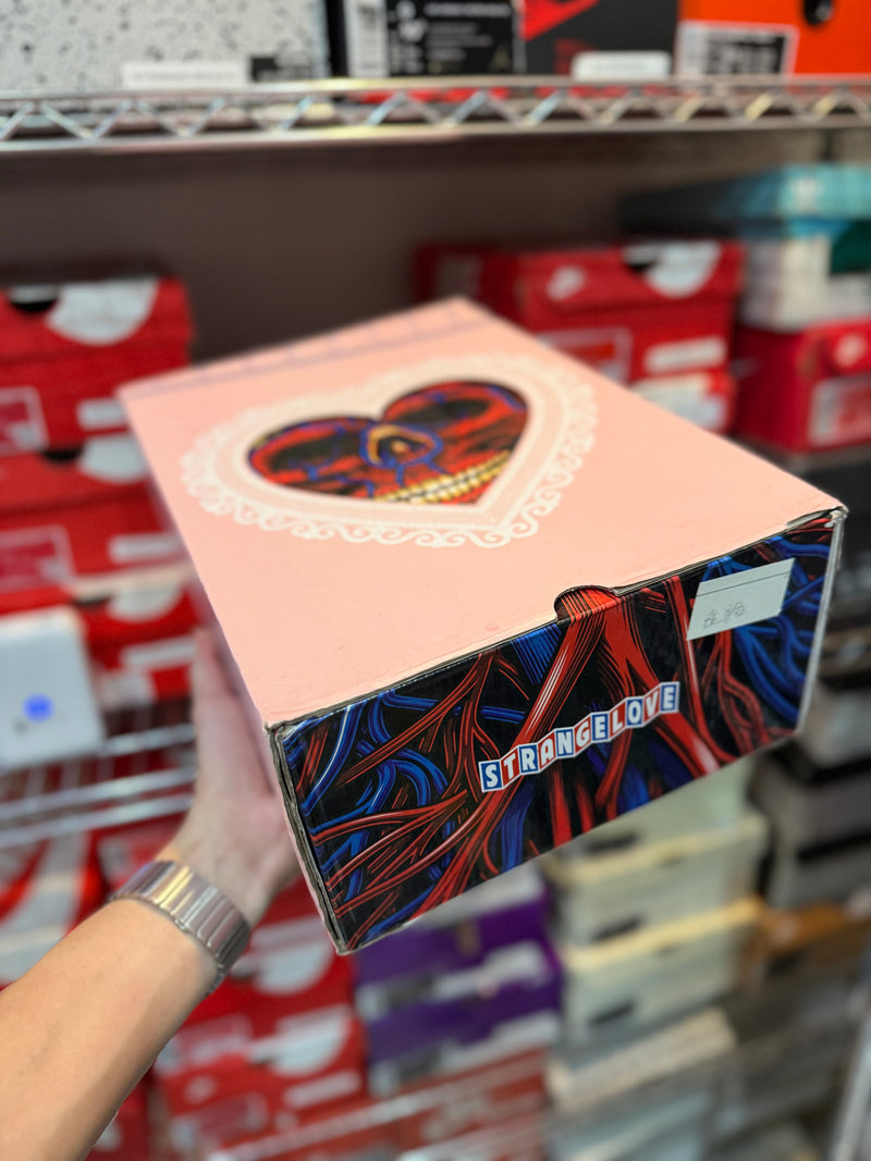 Tênis Nike SB Dunk Low Pro Strangelove - Pronta Entrega