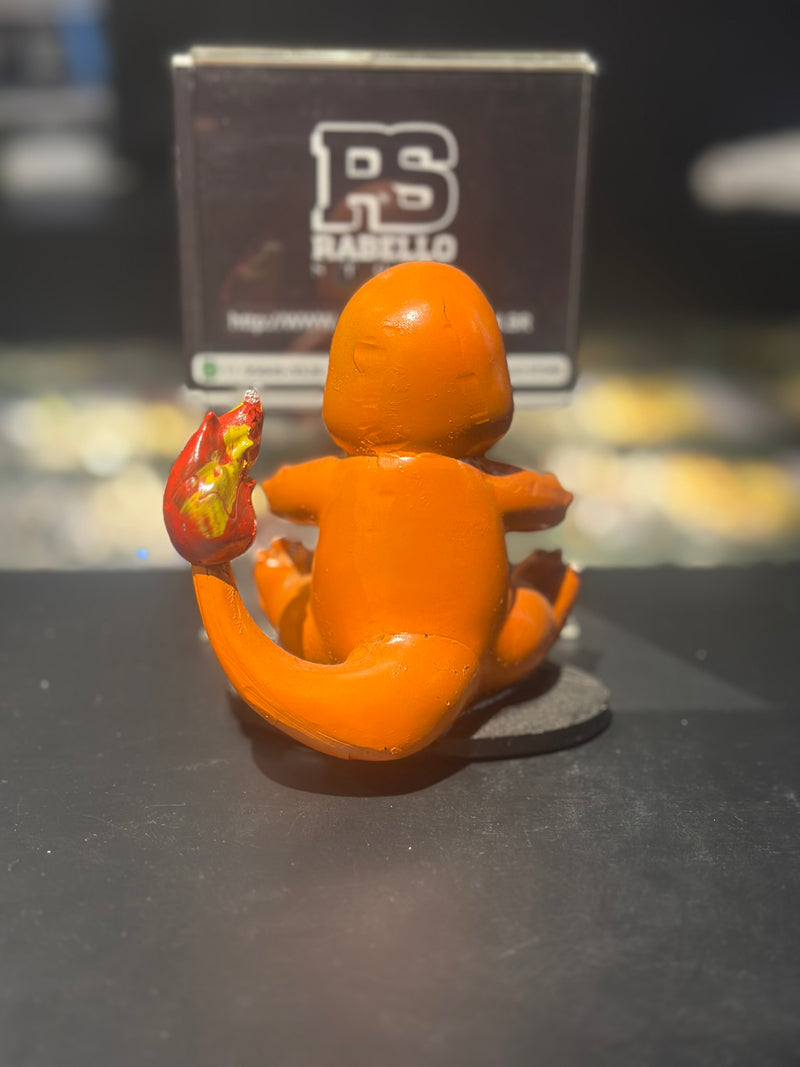 Boneco de Ação Pokémon Charmander 10cm Resina - Pronta Entrega