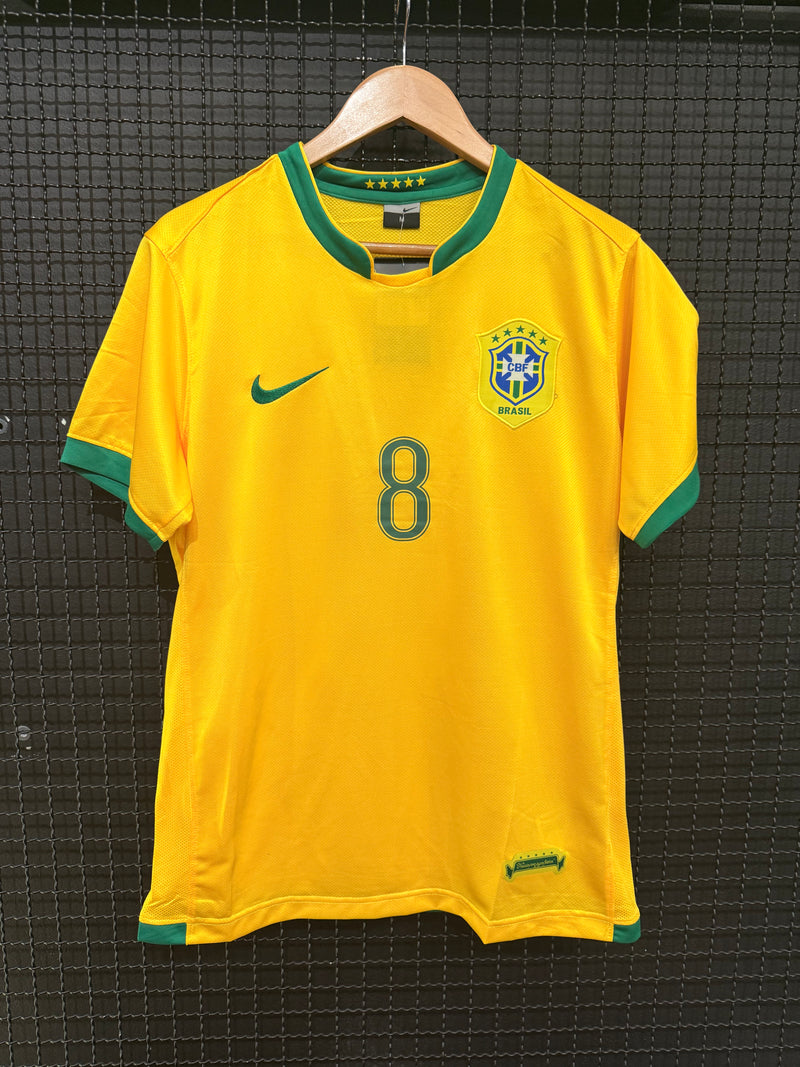Camiseta Nike Retrô Seleção Brasileira Amarela 2006 Kaká #8 - Pronta Entrega