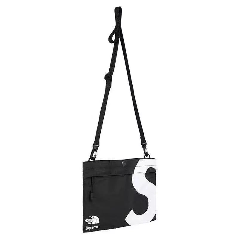 Bolsa Supreme x The North Face - Pronta Entrega