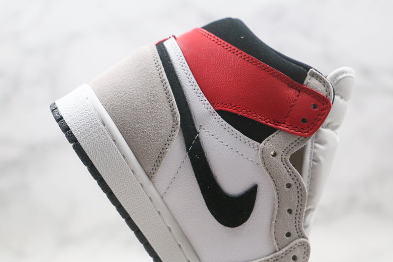 Jordan 1 Retro High Light Smoke Grey - Encomenda