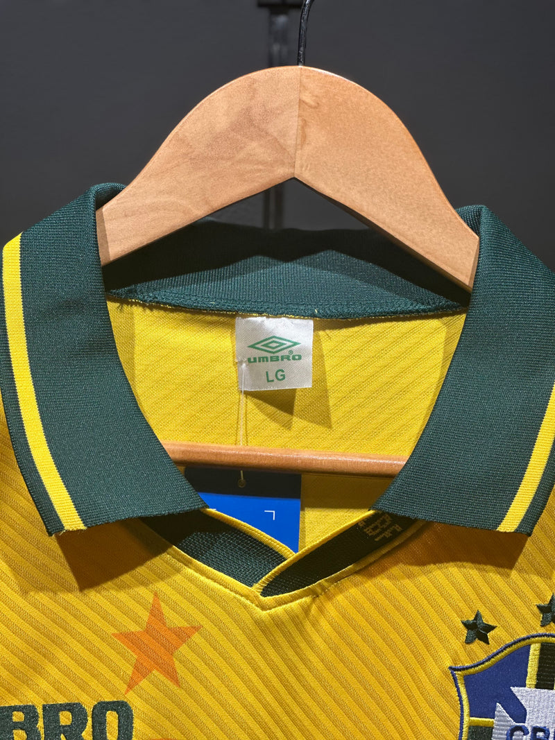 Camiseta Umbro Retrô Seleção Brasileira 1994 Ronaldo Fenômeno