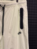 Calça Nike Tech Woven Green - Pronta Entrega