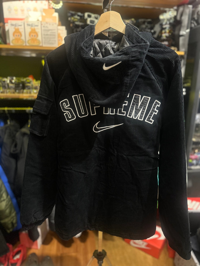 Jaqueta Nike X Supreme Arc Corduroy - Pronta Entrega