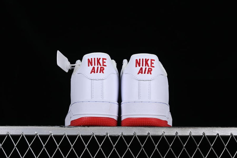 Air Force 1 Low Color of The Month White Red - Encomenda