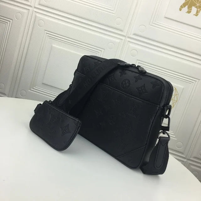 Louis Vuitton Duo Messenger Bag - Encomenda