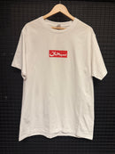 Camiseta Supreme Arabic Box Logo White - Pronta Entrega