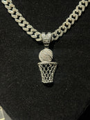 Corrente Cravejada Pingente Basketball Em Zicornia Cubica Prata 50 CM - Pronta Entrega