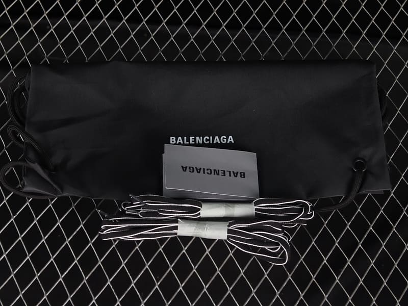 Balenciaga Track Triple Black - Encomenda