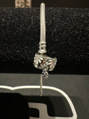 Bracelete Pandora Prata com Berloques Flor e Fecho Prata - Pronta Entrega