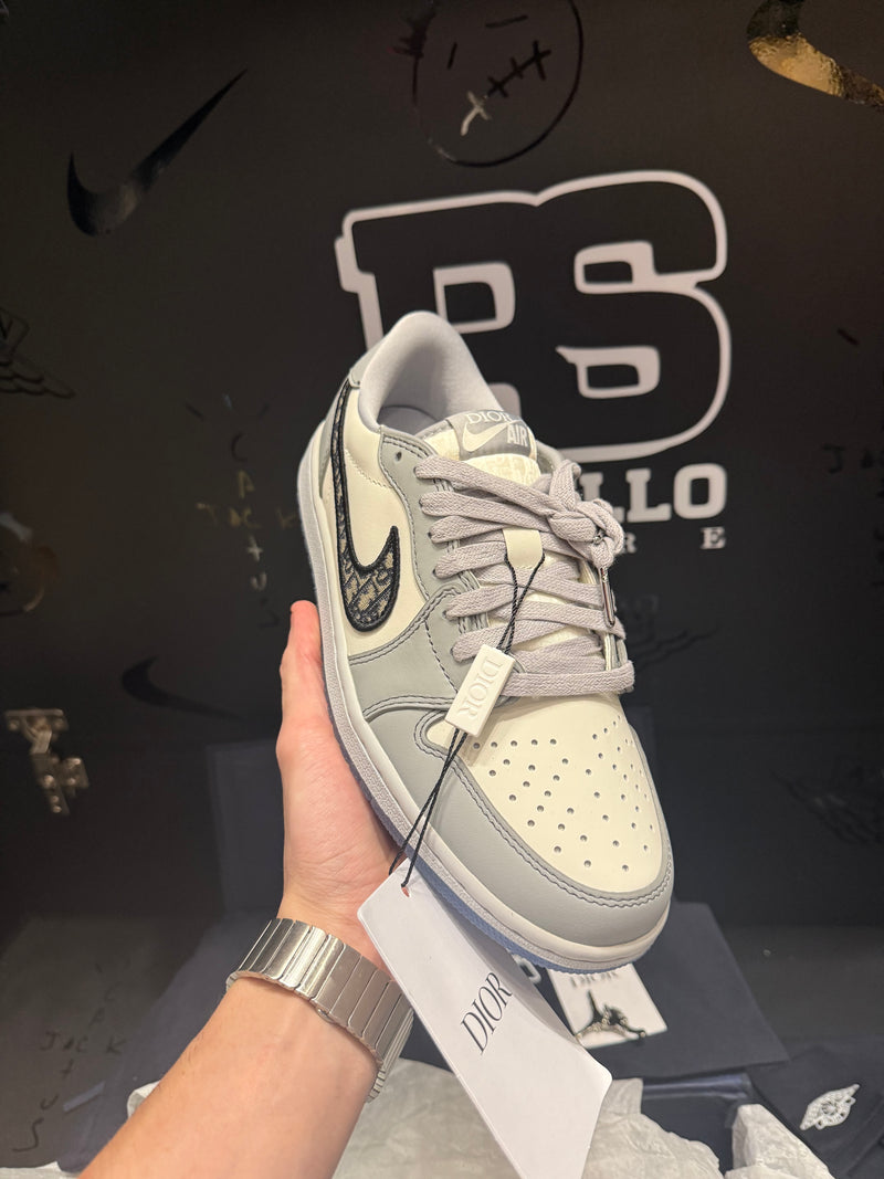 Tênis Nike Air Jordan 1 Low X Dior Grey - Pronta Entrega