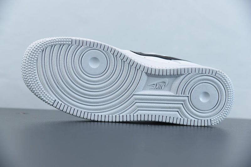 Nike Air Force 1 Essential White Black Gold - Encomenda