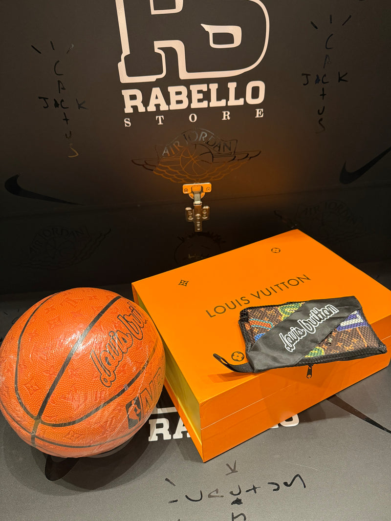 Bola Basquete Louis Vuitton X NBA Collection - Pronta Entrega