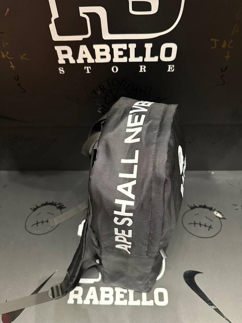 Mochila BAPE Abathing Ape Preta - Pronta Entrega