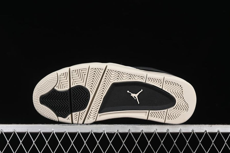 Air Jordan 4 RM Light Bone - Encomenda