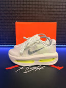 Tênis Nike Air Zoom Vomero Premium Light Green - Pronta Entrega