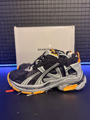 Tênis Balenciaga Runner Worn-out Black Fluo Orange - Pronta Entrega