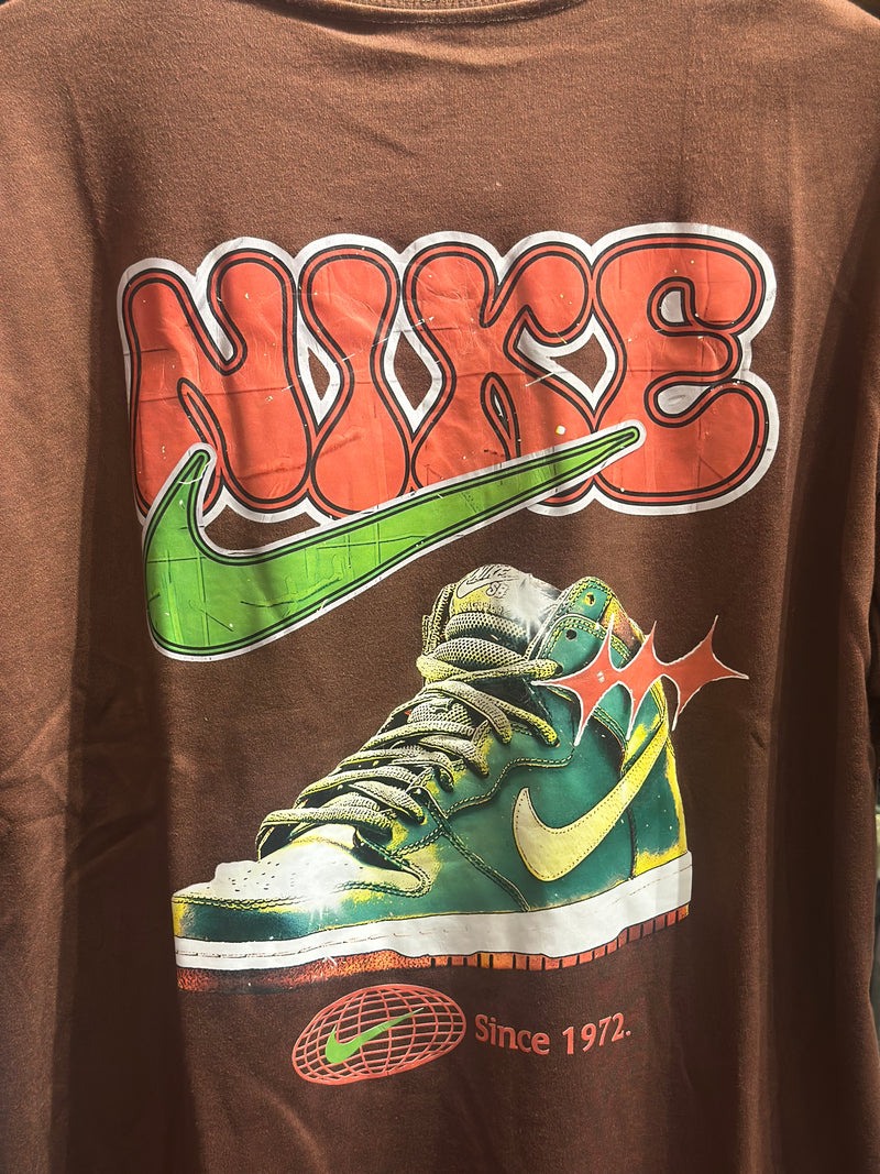 Camiseta Nike Swoosh Jordan Marrom - Pronta Entregar