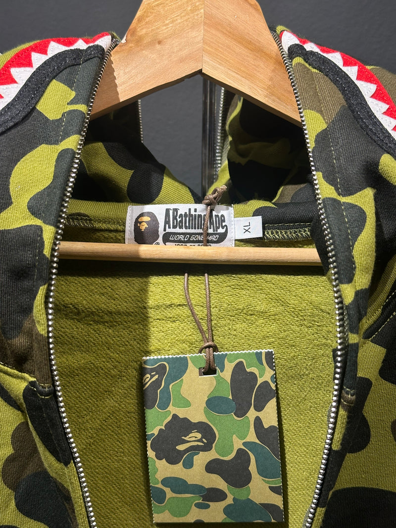 Jaqueta Bape Shark Camo Green Full Zip - Pronta Entrega