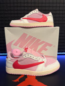 Tênis Nike Air Jordan 1 Low x Travis Scott "Sail Tropical Pink" - Pronta Entrega