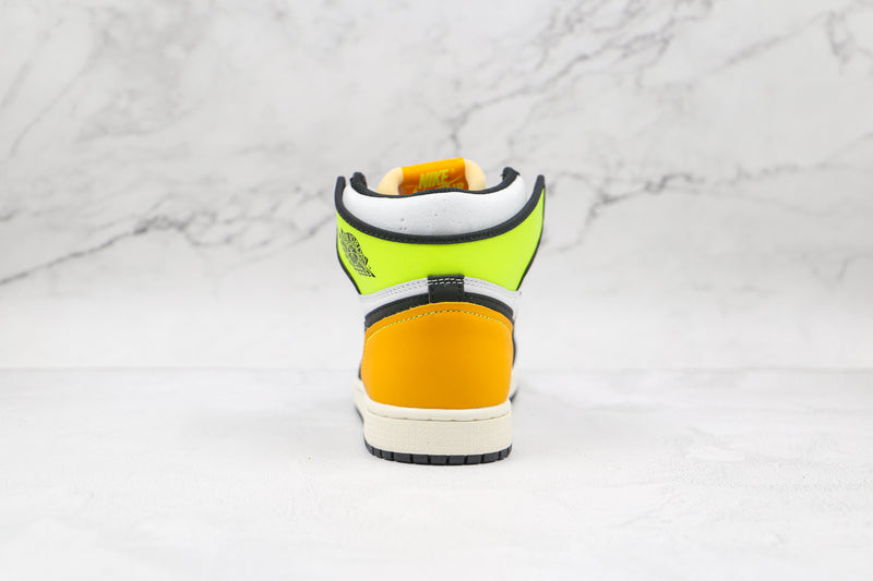 Jordan 1 Retro High White Black Volt University Gold - Encomenda