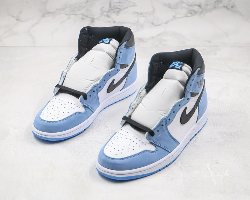 Jordan 1 Retro High White University Blue Black - Encomenda