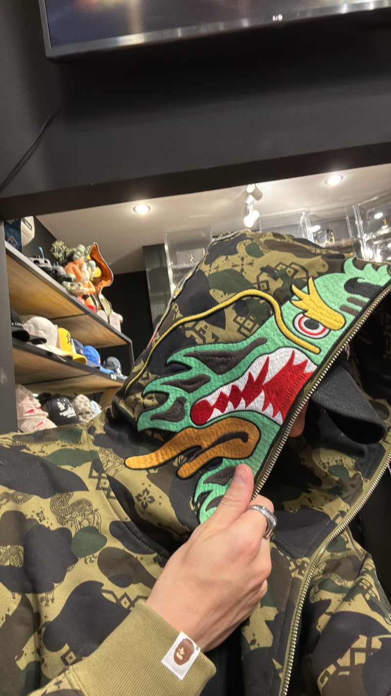 Jaqueta Bape X Clot Shark Camo Relaxed Full Zip - Pronta Entrega