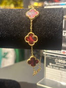 Pulseira Van Cleef Dourada Trevos Vermelho Escarlate 18 + 6 CM - Pronta Entrega