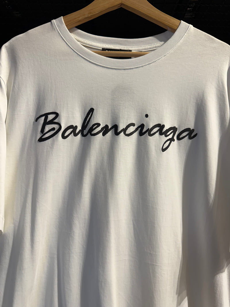 Camiseta Balenciaga Logo Slim Branca - Pronta