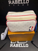 Bolsa Louis Vuitton 2020 LV X NBA WHITE MONOGRAM NIL MESSENGER BAG - Pronta Entrega